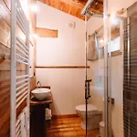 L'escola E Lou Mulin 4* 삼페이레