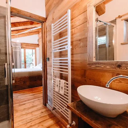 L'escola E Lou Mulin Gasthuis