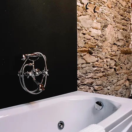 L'escola E Lou Mulin 4* Sampeire